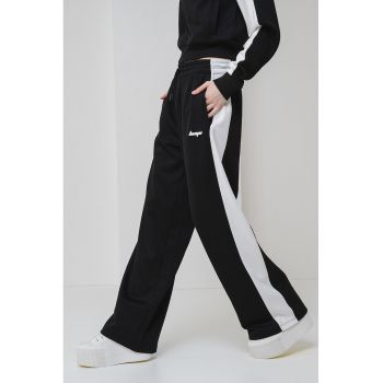 Pantaloni de trening cu croiala ampla si talie inalta Nelarina