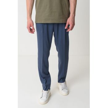 Pantaloni slim fit din amestec de lana Getlin