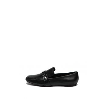 Pantofi loafer de piele cu aplicatii metalice Ola