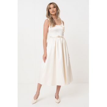 Rochie midi evazata cu buzunare laterale
