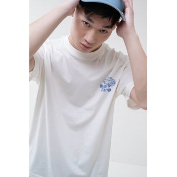 Tricou cu imprimeu grafic