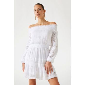 Rochie mini din amestec de matase cu decolteu pe umeri