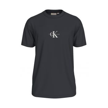 Tricou de bumbac cu decolteu la baza gatului si logo pe piept