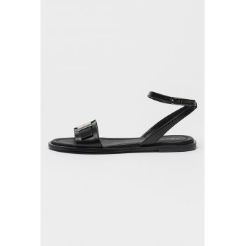 Sandale din piele