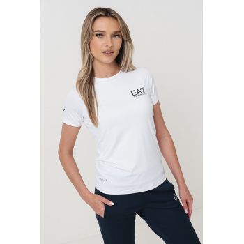 Tricou cu maneci raglan