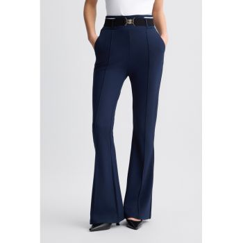 Pantaloni evazati cu talie inalta
