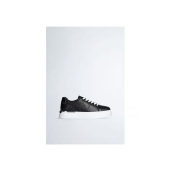 Pantofi sport de piele ecologica si piele cu logo perforat