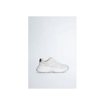Pantofi sport de piele intoarsa si plasa cu talpa masiva