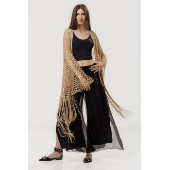 Poncho bej din plasa cu fir auriu si franjuri lungi