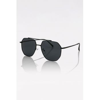 Ochelari de soare cu lentile polarizate si aspect metalizat
