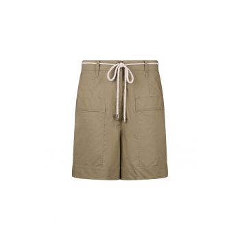Pantaloni scurti cu snur in talie