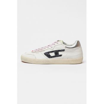 Pantofi sport de piele cu aplicatie monograma Leroji