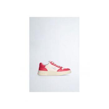 Pantofi sport de piele in doua nuante