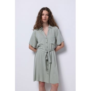 Rochie cu decolteu in V si cordon in talie