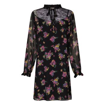Rochie mini cu model floral si insertii de dantela