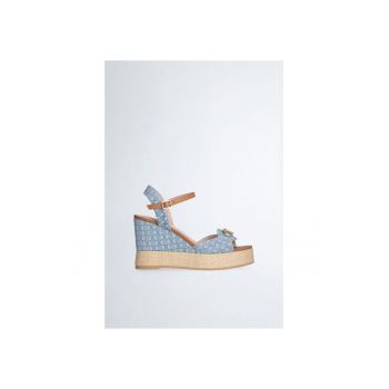Sandale-espadrile wedge din denim