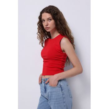 Top crop cu fronseuri laterale