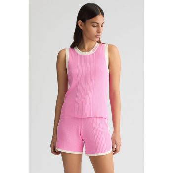 Top din tricot cu striatii