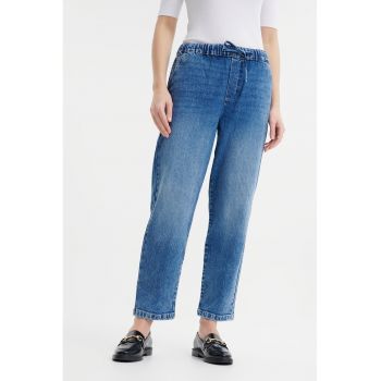 Blugi crop cu snur