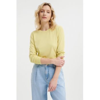 Bluza regular fit cu decolteu la baza gatului