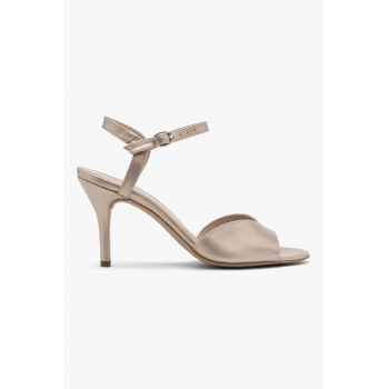 Sandale din piele cu toc clasic