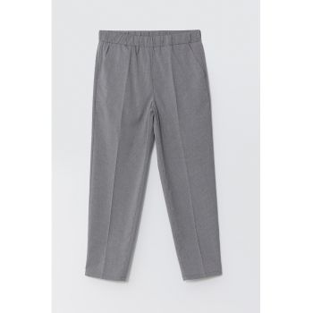 Pantaloni cu talie elastica