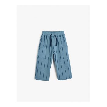 Pantaloni de trening cu model in dungi si snur de ajustare in talie