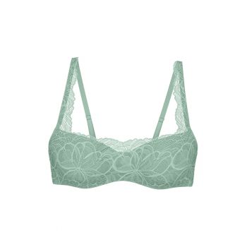 Sutien din dantela cu burete