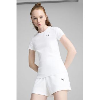 Tricou cu decolteu la baza gatului si monograma