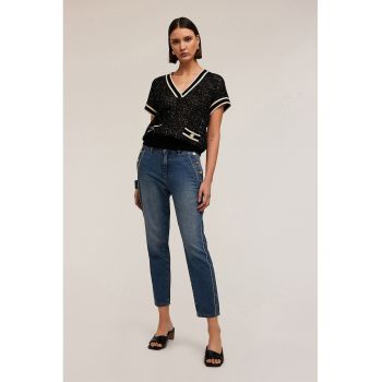 Blugi crop cu talie inalta