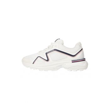 Pantofi sport low-cut cu insertii de plasa