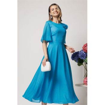 Rochie DY Fashion lunga albastra din voal in clos cu accesoriu la bust ieftina