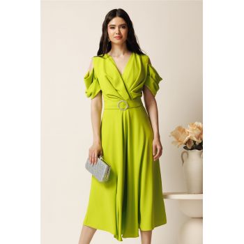 Rochie midi verde crud din voal in clos cu decupaje la umeri si cordon in talie-LaDonna ieftina