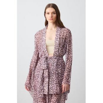 Bluza semitransparenta cu prindere frontala si animal print