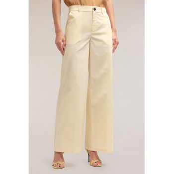 Pantaloni ampli cu talie inalta