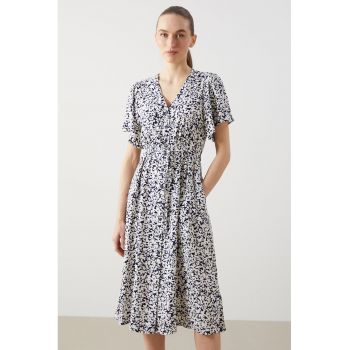 Rochie cu croiala in A - decolteu in V si model floral