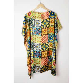 Rochie de plaja tip poncho din matase cu imprimeu model marocan in culori vibrante