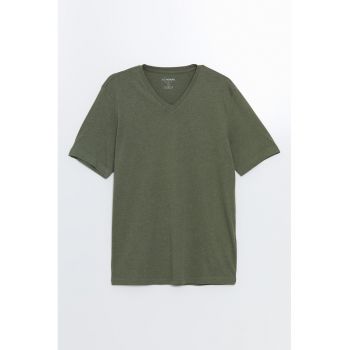 Tricou cu decolteu in V