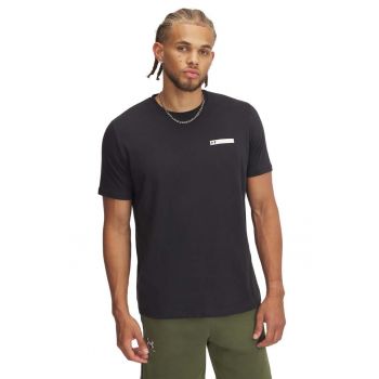 Tricou din amestec de bumbac cu decolteu la baza gatului si logo discret