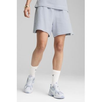 Pantaloni scurti tricotati fin cu buzunare laterale