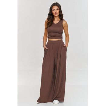 Set de top si pantaloni cu croiala ampla