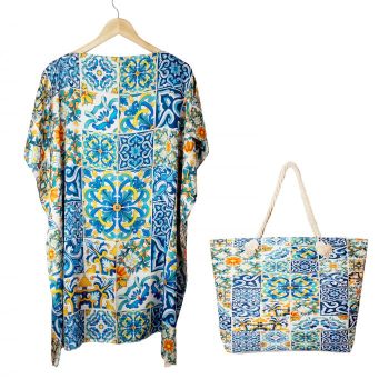 Set rochie tip poncho din matase si geanta mare de vara cu model marocan in culori vibrante predominant albastru
