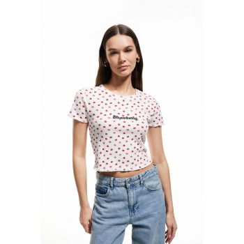 Tricou crop cu model cu fructe