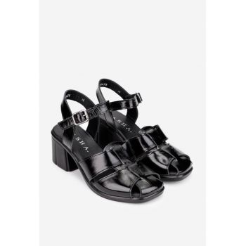 Sandale dama negre din piele lacuita cu toc