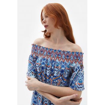 Rochie maxi cu decolteu pe umeri