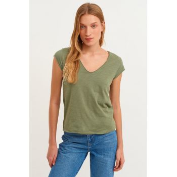 Tricou de bumbac cu decolteu in V