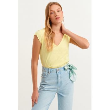 Tricou de bumbac cu decolteu in V