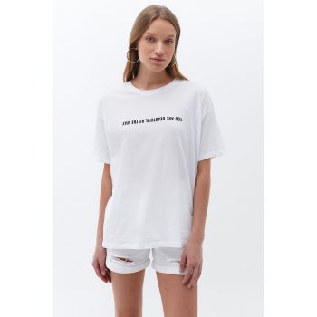 Tricou de bumbac cu decolteu la baza gatului