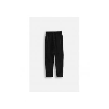 Pantaloni sport cu snur de ajustare in talie