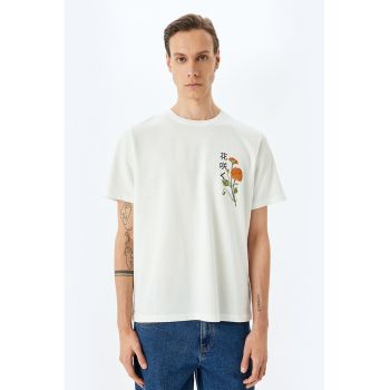 Tricou lejer din bumbac cu decolteu la baza gatului